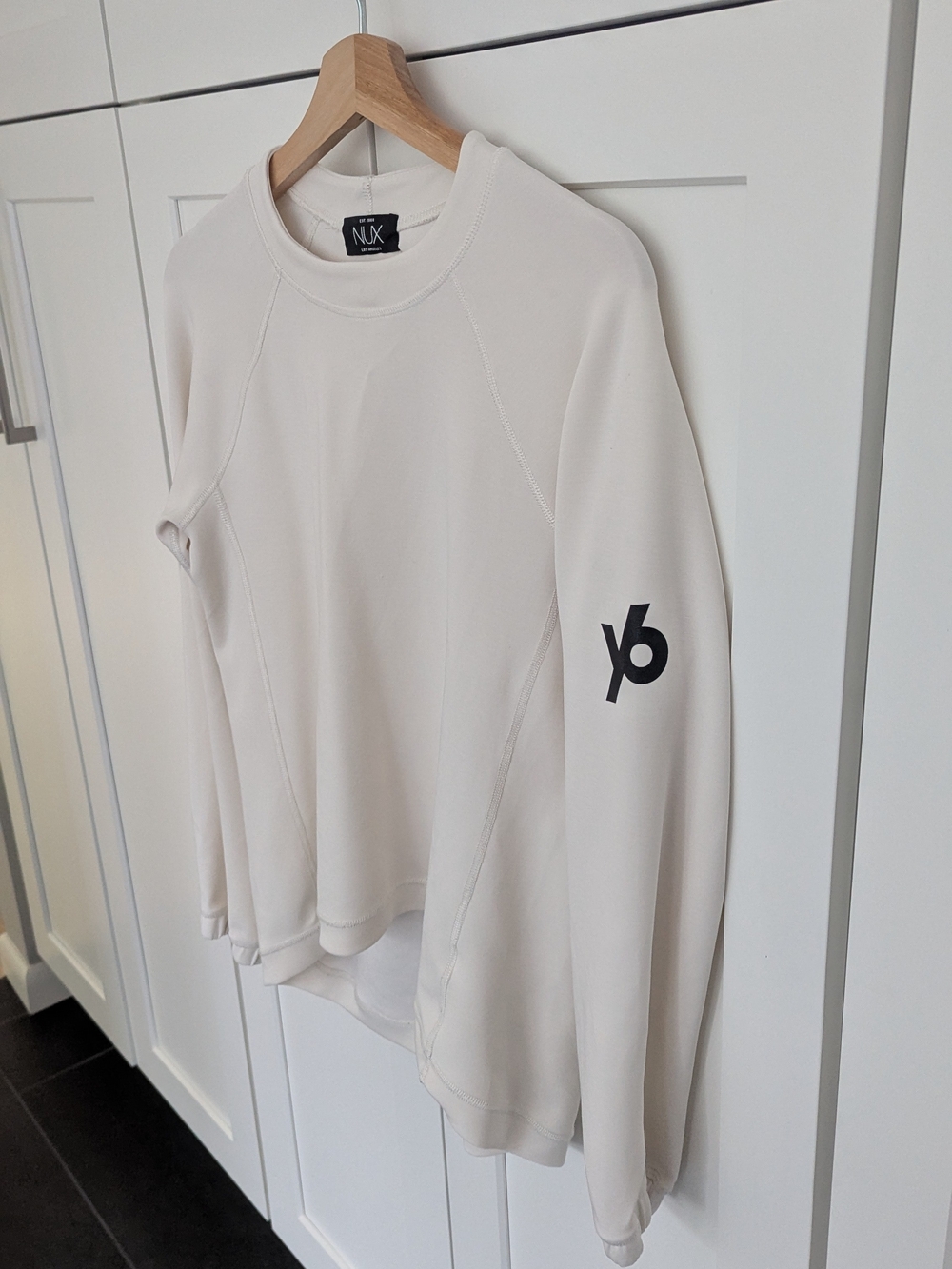Women's Yoga Crewneck Pullover Size Medium